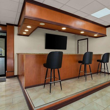 Econo Lodge イェマシー エクステリア 写真