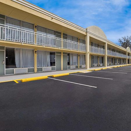 Econo Lodge イェマシー エクステリア 写真