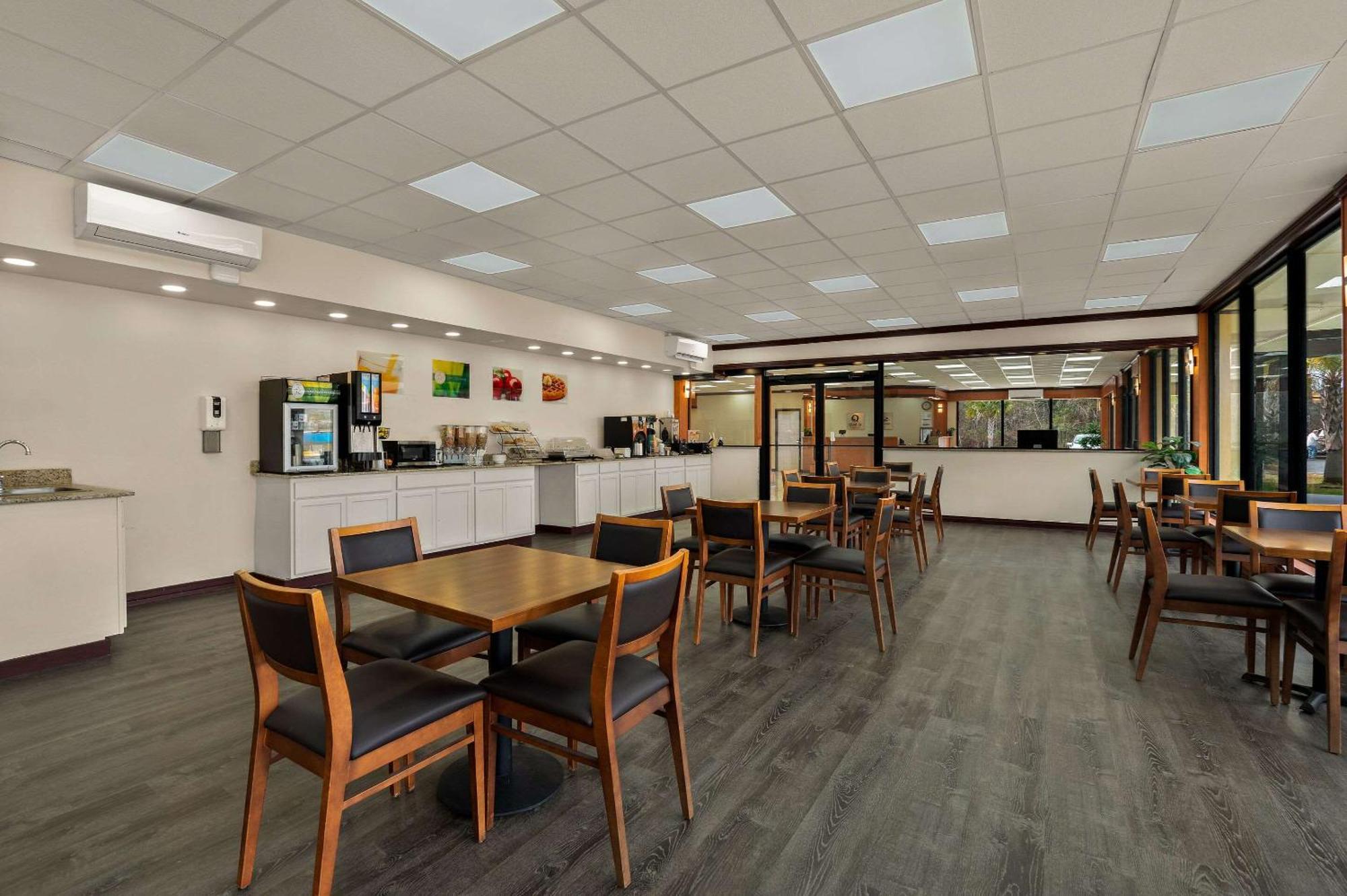 Econo Lodge イェマシー エクステリア 写真